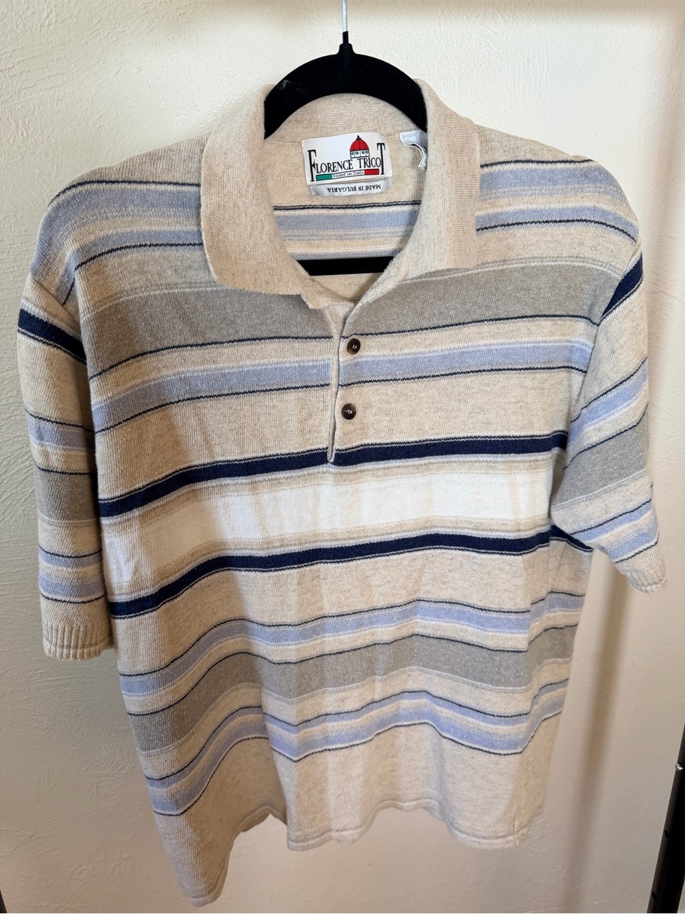 Men’s Vintage Striped Short-Sleeve Polo Shirt in Beige and Blue Size Medium